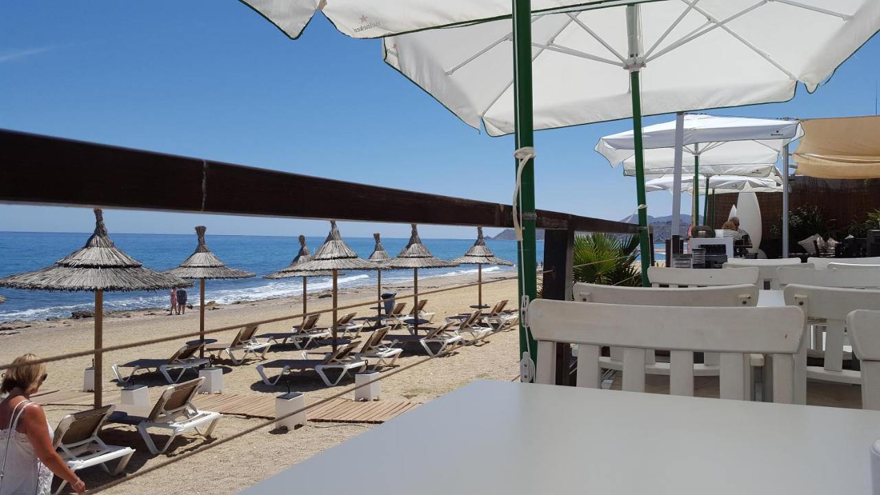 South Facing Apartment, Fantastic Sea Views,Terrace, 300M Beach Mojácar Buitenkant foto