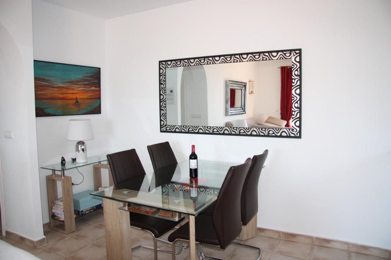 South Facing Apartment, Fantastic Sea Views,Terrace, 300M Beach Mojácar Buitenkant foto